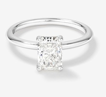  14KT WHITE GOLD EMERALD CUT SOLITAIRE RING