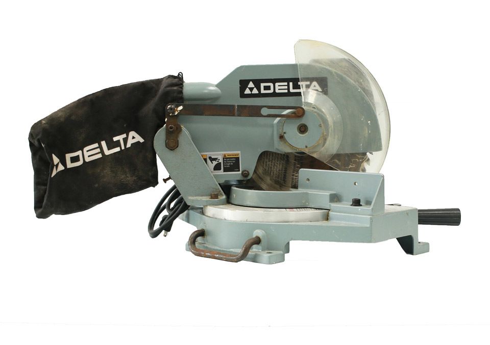 DELTA 10 INCH MITRE SAW Golden Pawn