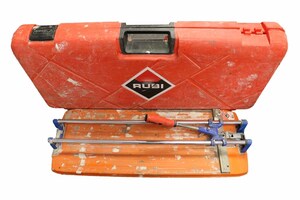 RUBI TILE CUTTER WITH HARD CASE