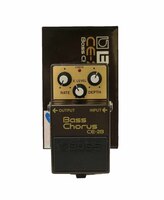 BOSS CE-2B BASS CHORUS BASS GUITAR PEDAL