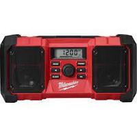 MILWAUKEE M18 JOBSITE RADIO WITH USB AND SMARTPHONE CHARGING