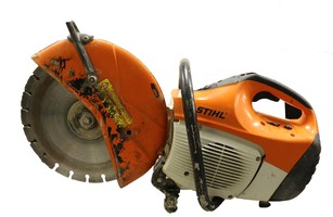 STIHL 420 POWERFUL CUT OFF MACHINE WITH 14