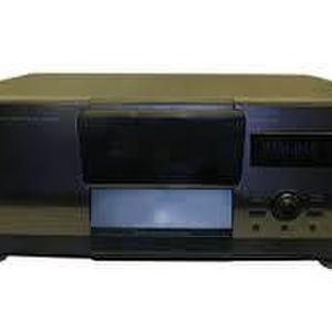 KENWOOD 200 DISK CD PLAYER 