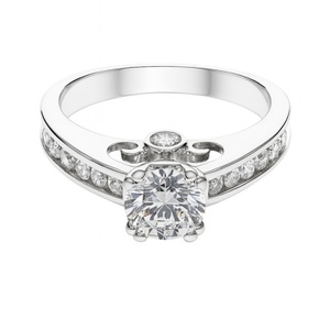 18KT LADIES WHITE GOLD DIAMOND RING 