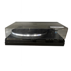 NAD TURNTABLE
