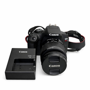 CANON REBEL T7 CAMERA WITH BATTERY AND CHARGER